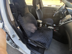 Автомобильные накидки на передние сидения из велюра черные с защитой боковин